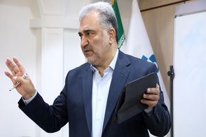 اولین دورۀ آموزشی مدیریت میانی ویژۀ رؤسای شعب بانک دی
