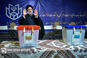 حضور رئیس جمهور در انتخابات ۱۴۰۲