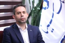 بازدید معاون بازاریابی و امور شعب بانک سینا از برخی شعب کشیک شرق تهران و گفتگو با کارکنان