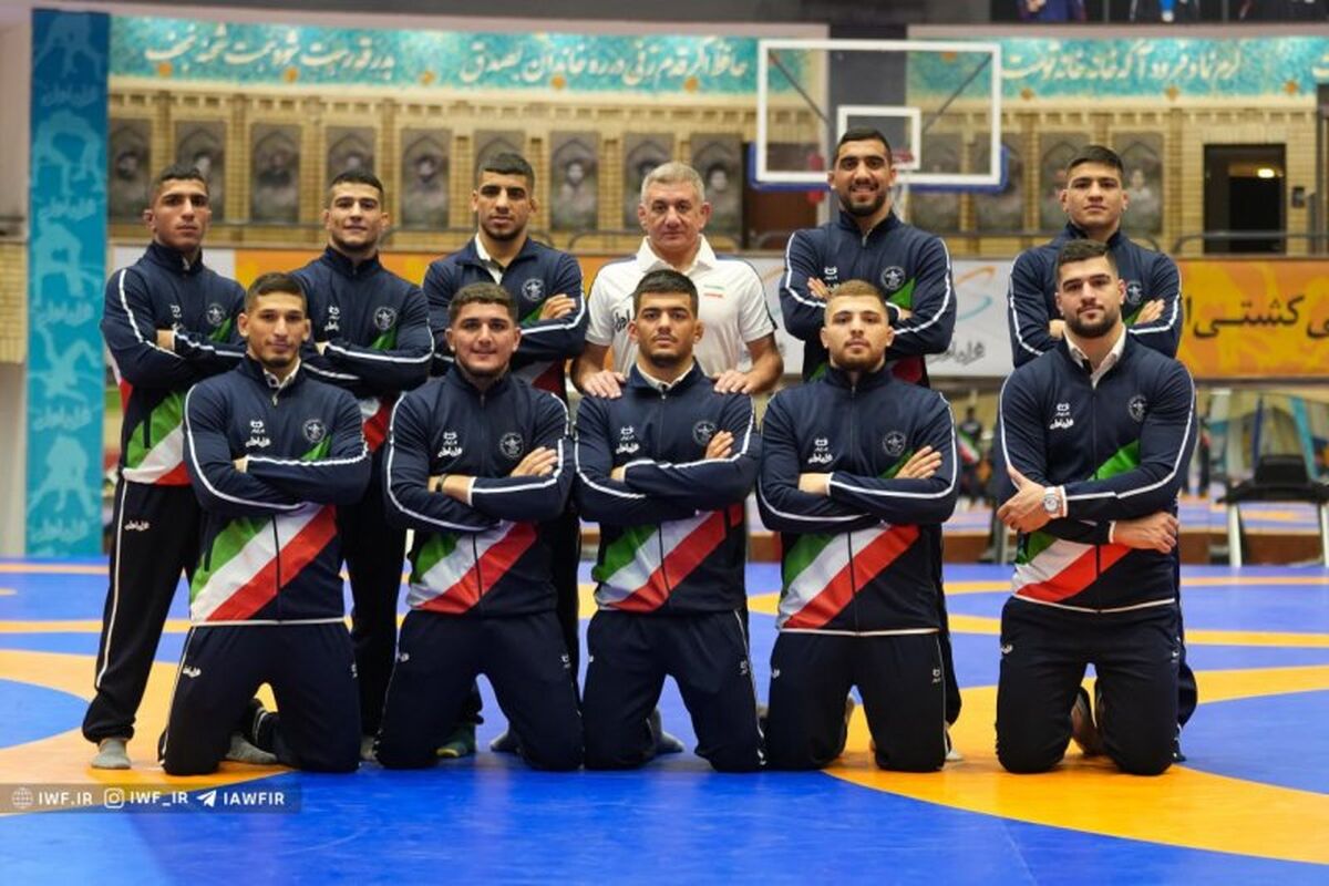 تیم کشتی آزاد جوانان ایران