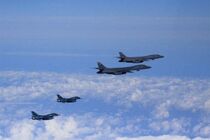 ورود جنگنده های پاکستانی به حریم هوایی هند