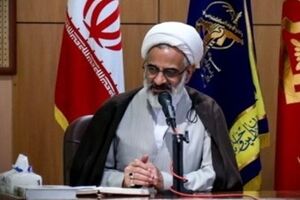 دشمنان با کمک برخی در حال عملی کردن توطئه ها هستند/رفتار خوب، صف فتنه گران از فریب خورده ها را جدا می کند