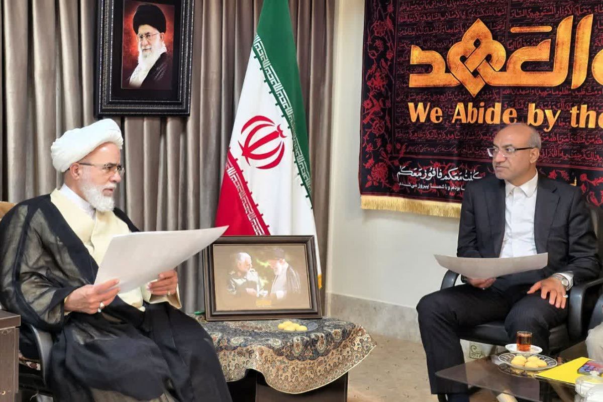 استاندار و امام جمعه کرمانشاه