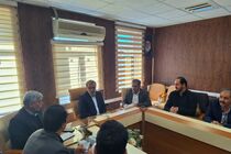 نشست فرماندار ایلام با روسای اتحادیه های صنفی 