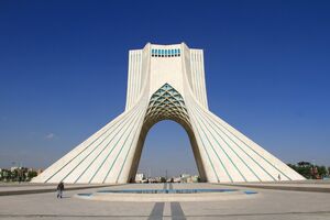 علت تیراندازی دیروز در میدان آزادی چه بود؟