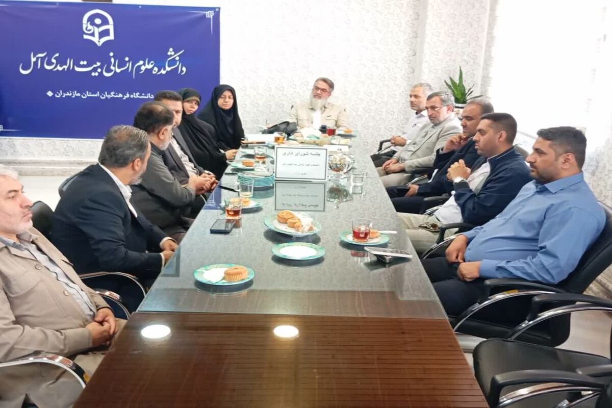 علیزاده مدیرکل امور شاهد و ایثارگران دانشگاه فرهنگیان کشور
