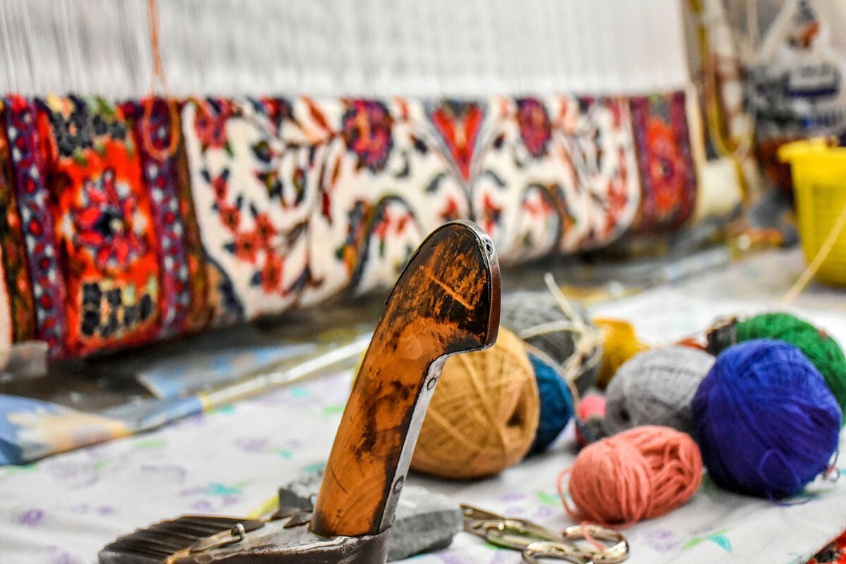 فرش دستباف
