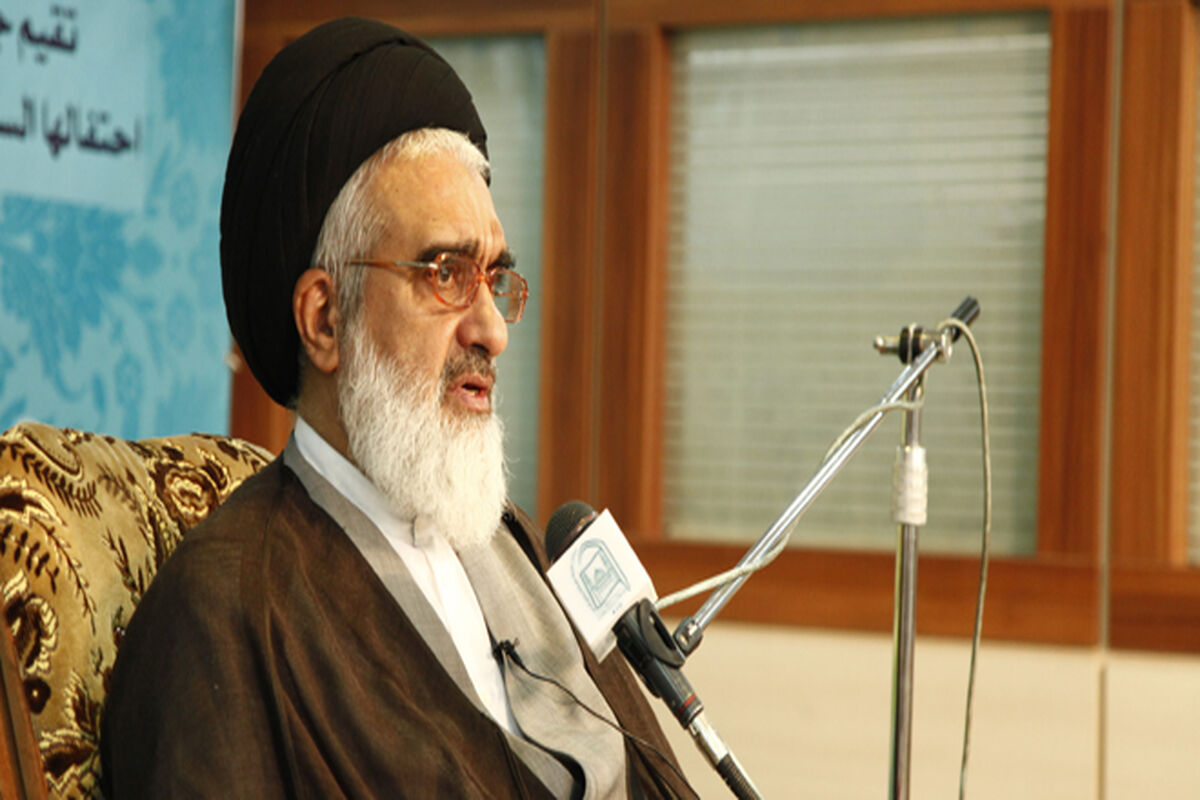 امام جمعه قم