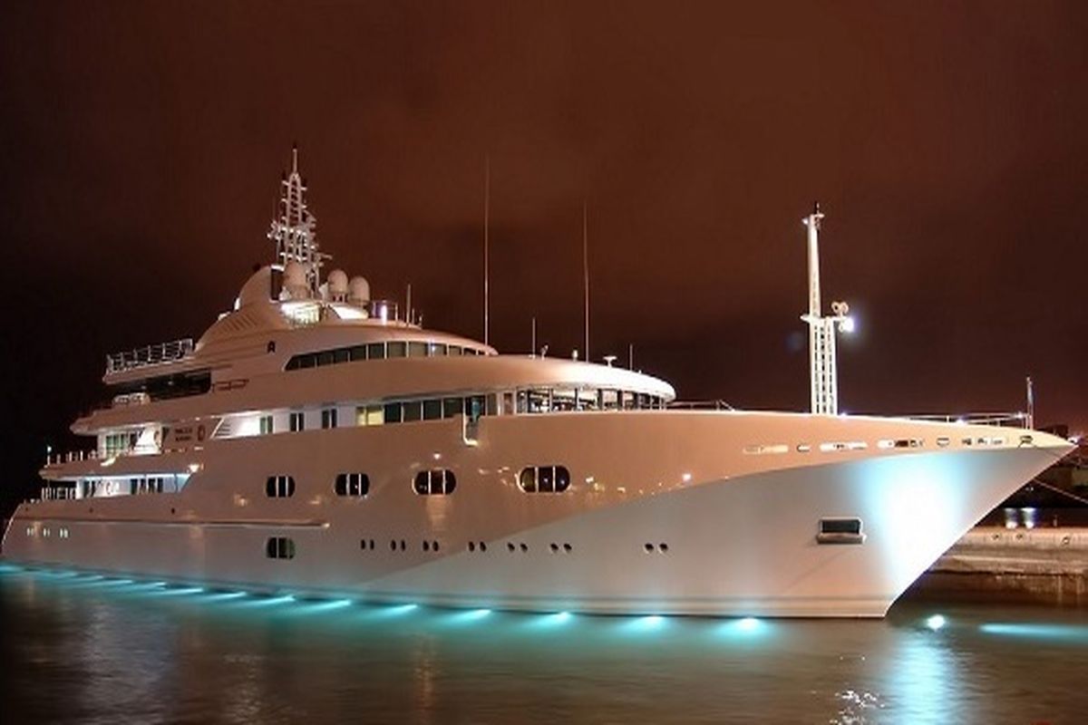 کشتی تفریحی