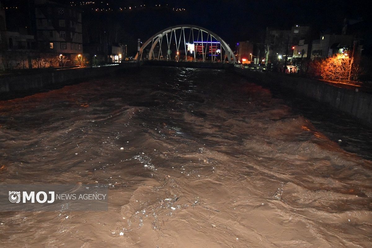 سیلاب خرم آباد