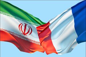 دولت آمریکا دائما تصمیمات عجیب گرفته و به معضلات اضافه می‌کند