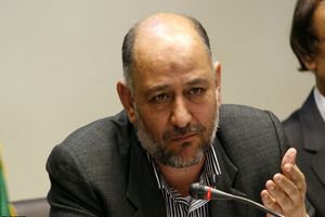 مهمترین تهدید انقلاب از سوی مدیرانی است که برای مردم دلسوزی نمی کنند