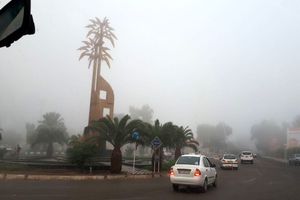 مه صبحگاهی آبادان موجب لغو پروازها و قطعی برق شد