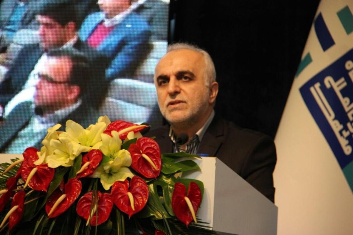 وزیر امور اقتصادی و دارایی