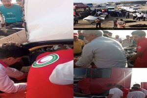 برخورد خودروی سواری پژو با تریلی با دو فوتی