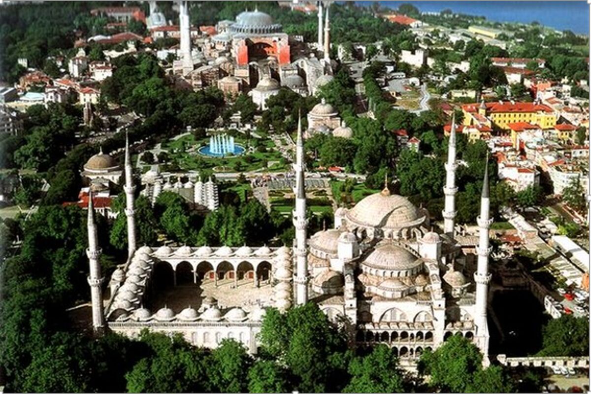 جاذبه های گردشگری استانبول و گرجستان