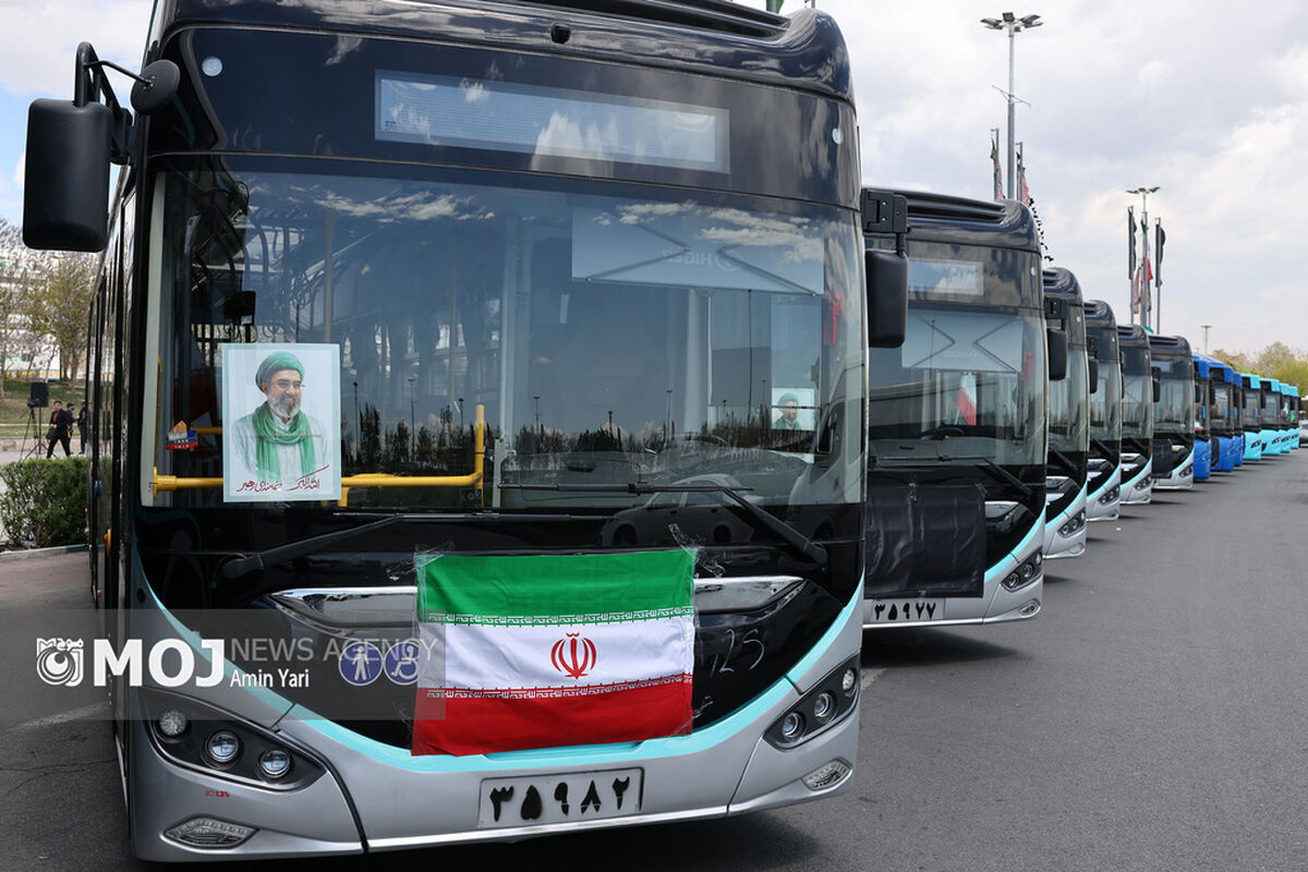 ونمایی از۵۰ دستگاه  اتوبوس برقی و ۳۵ دستگاه اتوبوس دوکابین
