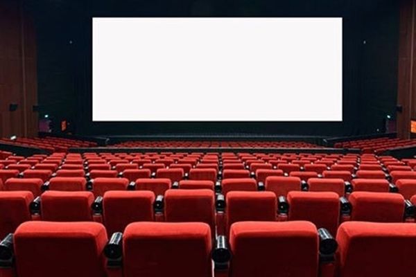 رکورد فروش  ده ساله سینمای ایران در سال 1403 شکسته شد