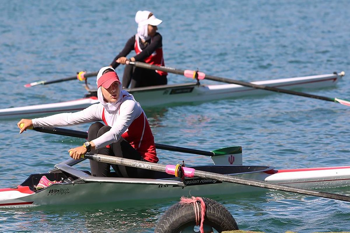 تیم ملی قایقرانی آب‌های آرام بانوان کشور