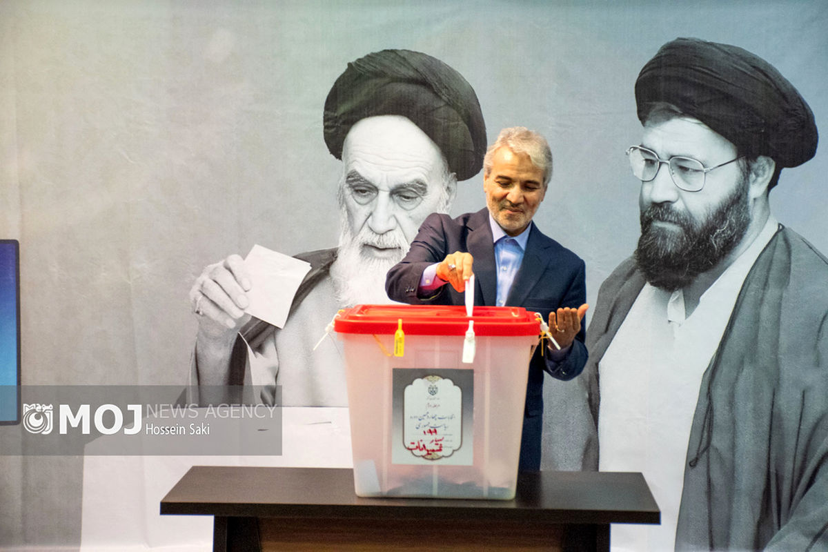 انتخابات چهاردهمین دوره ریاست جمهوری در حسینیه جماران