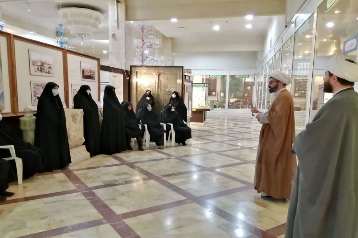 بانوی کرامت