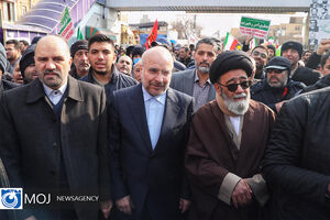 با حضور پرشور مردم، عزت و قدرت نظام اسلامی ایران امروز تثبیت شد