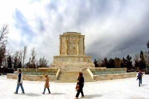 ثبت هوشمند و متمرکز ورود و خروج گردشگران در خراسان رضوی