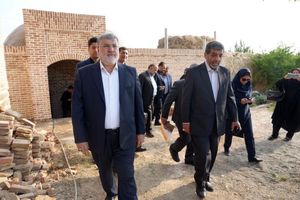 بازدید وزیر میراث فرهنگی از روند مرمت قلعه بدلبو در ارومیه 