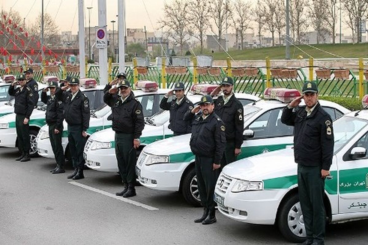 مردم پلیس را حلال مشکلات خود می‌دانند