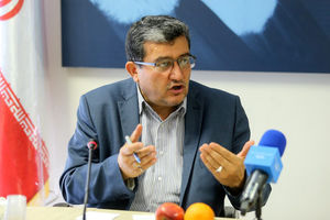 قاچاق کالا در انحصار برخی افراد است