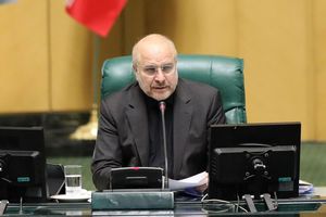 امروز در کشور مشکلاتی وجود دارد که نمی‌توانیم منکر وجود آن‌ها شویم