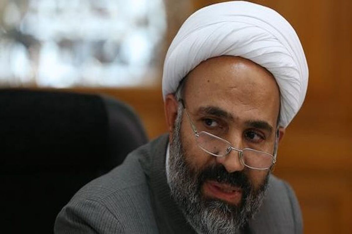 پژمان فر