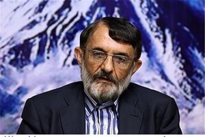 جنگ اقتصادی پایدار خواهد بود/ باید از زیر چتر تحریم بیرون بیاییم