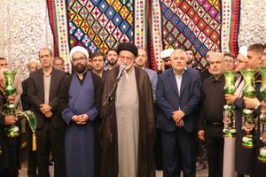 دولت برای حل مشکلات معیشتی مردم تلاش کند