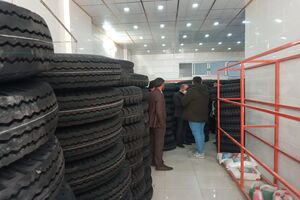 کشف و پلمب انبار احتکار لاستیک در قم