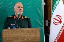 امروز خرمشهرِ کارکنان فولاد مبارکه کار در خطوط تولید است