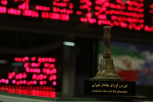 پیش بینی روند آینده بورس مشخص است/ ادامه اصلاح دستوری برخی نمادها با وجود عبور شاخص از ۲ میلیون واحد