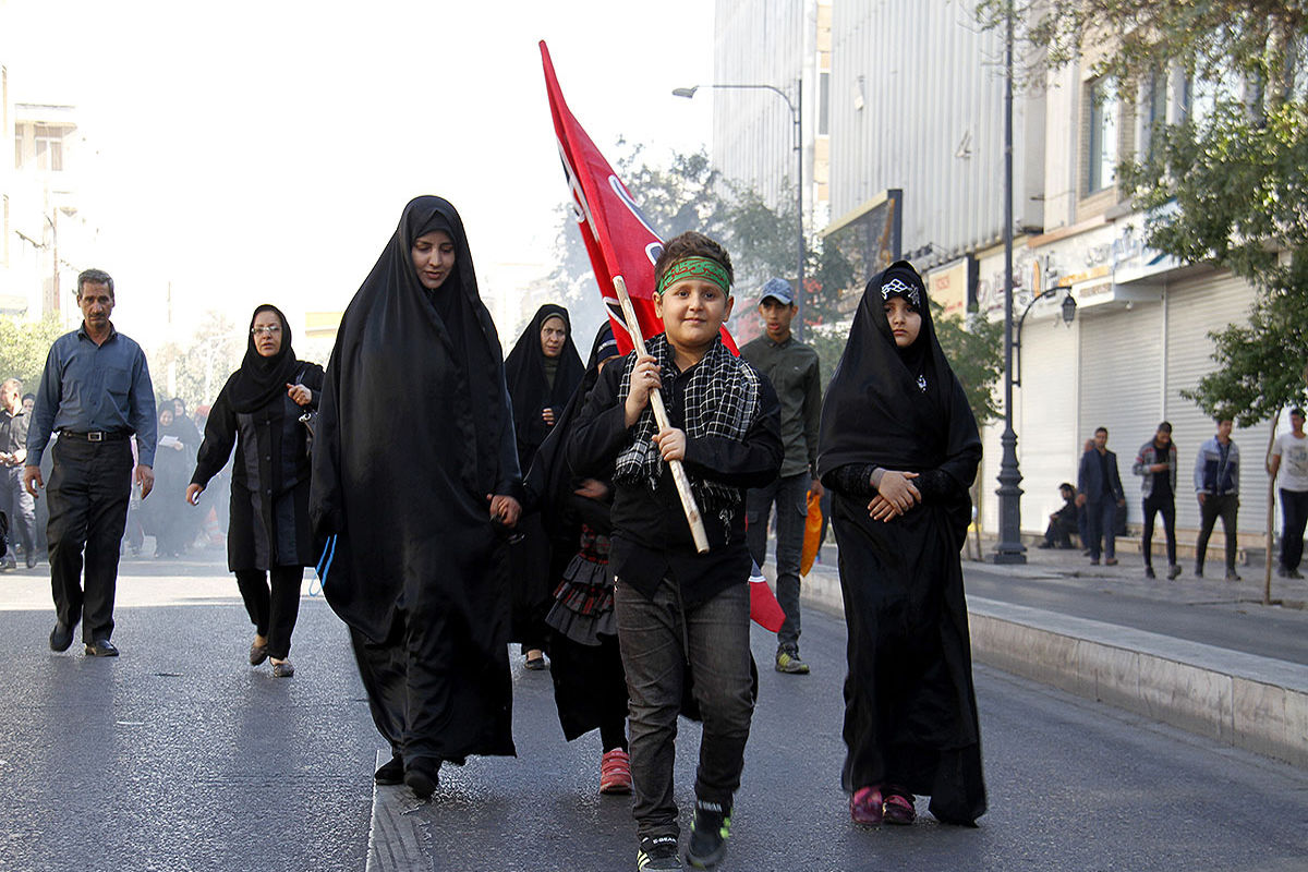 پیاده روی اربعین در شیراز