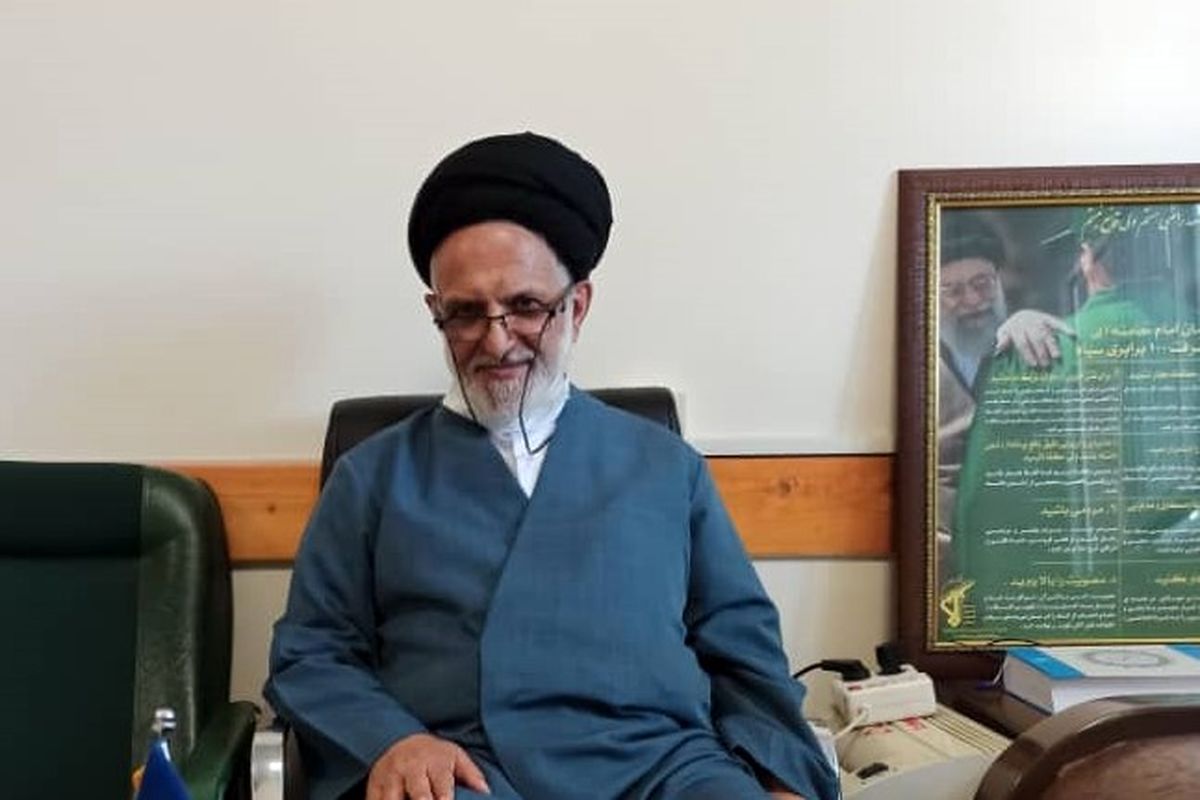 حجت الاسلام والمسلمین سید حسن اکبری