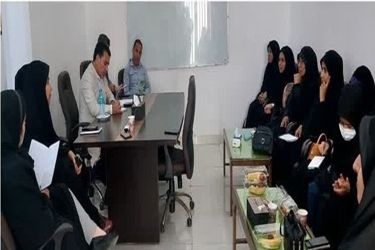 مددکاری بنیاد شهید