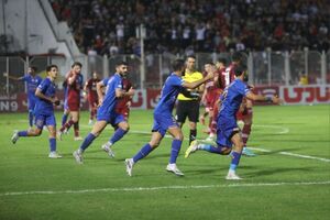 رسانه‌های عربی به تساوی استقلال و النصر واکنش نشان دادند