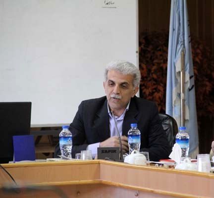 برای حل چالش های بخش صنعت نیاز مبرم به نظرات صنعتگران داریم