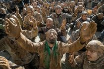 اجرای نمادین «آئین گل مالی» مردم لرستان در شانزدهمین اجلاس بین‌المللی پیرغلامان و خادمان حسینی