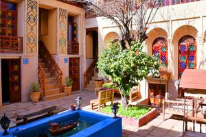 بهترین هتل های 3 ستاره و ارزان شیراز کدامند؟