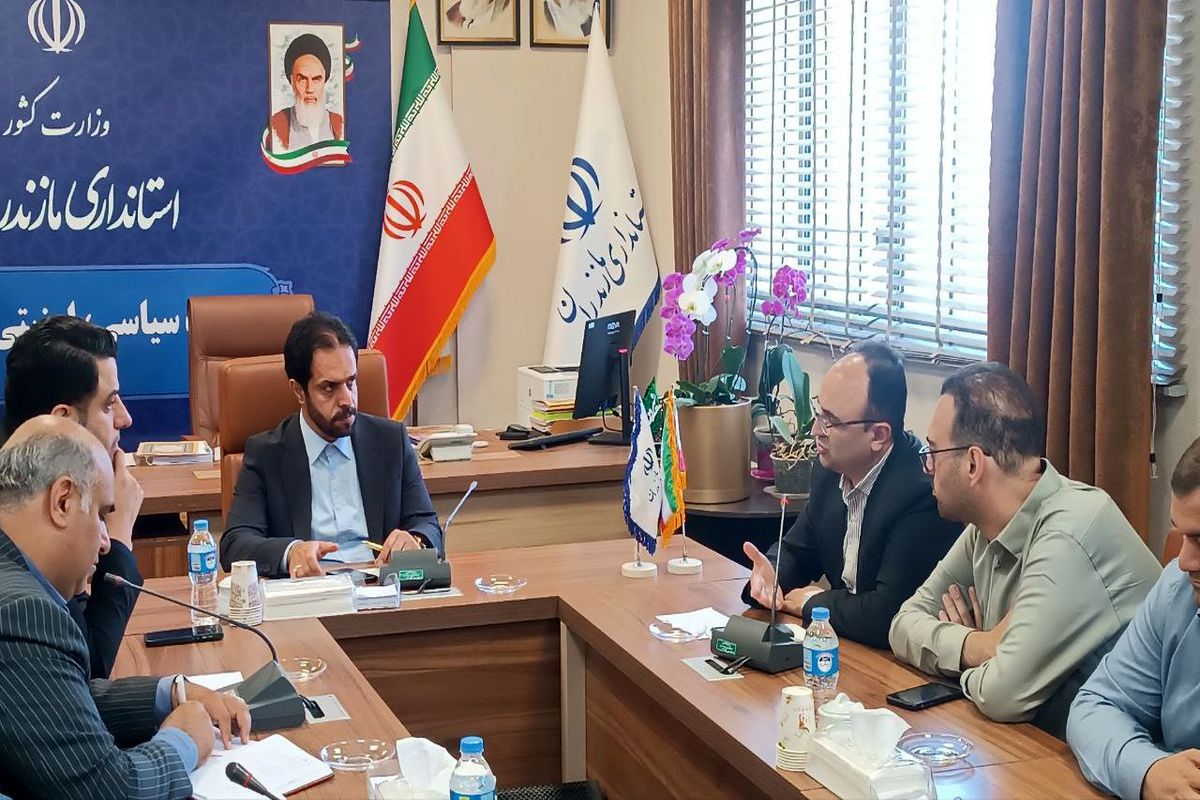 دیدار هیأت مدیره خانه مطبوعات مازندران با معاون سیاسی امنیتی استاندار