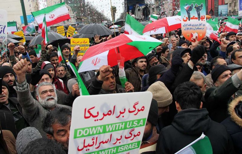 آغاز حضوری دیگر از مردمان دیار میرزا کوچک در 22 بهمن