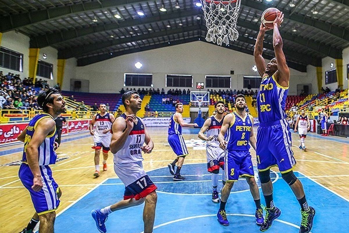 مربی تیم بسکتبال شهرداری گرگان