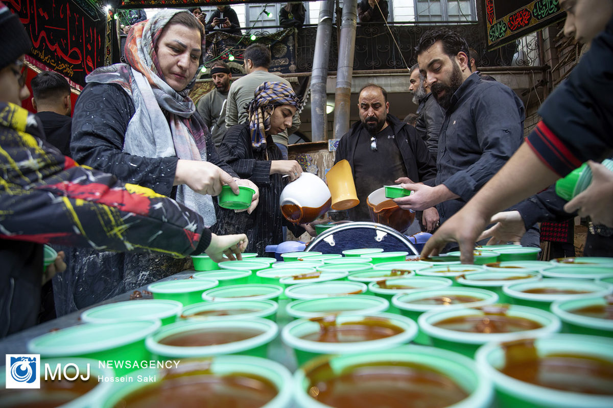 پخت سمنوی نذری در سالروز شهادت حضرت فاطمه (س)
