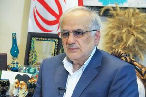  توجه به منویات مقام معظم رهبری یک اصل اساسی است/همه مدیون خون شهدا هستیم