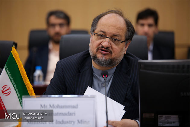 مدیریت در دستگاه های اقتصادی باید به بخش تخصصی اش در دولت واگذار شود